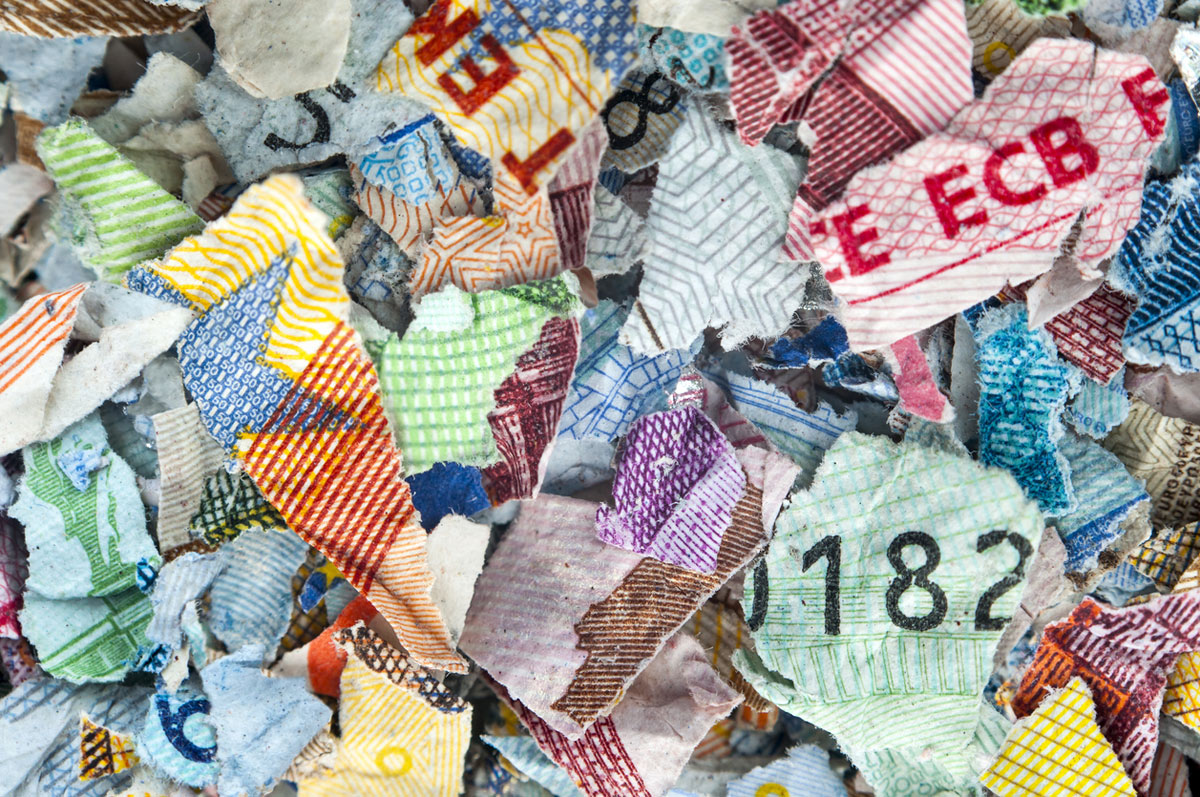 Morceaux de billets de banque