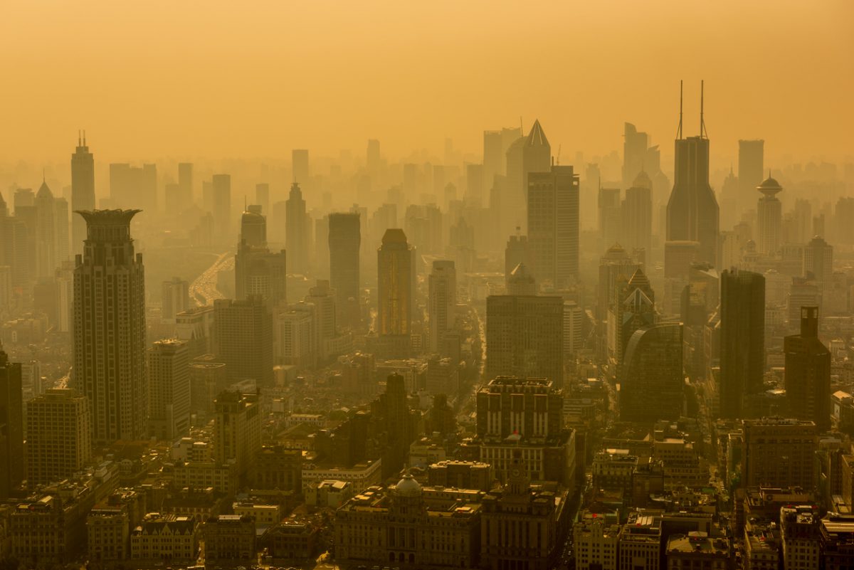 Shanghai dans le smog