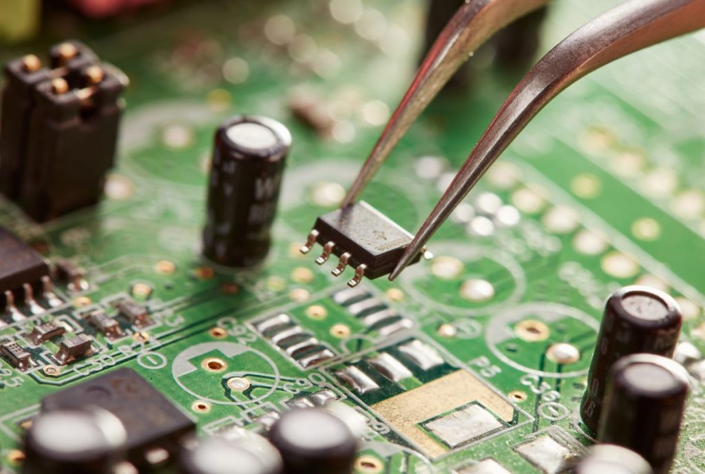 Crise des puces semi-conductrices